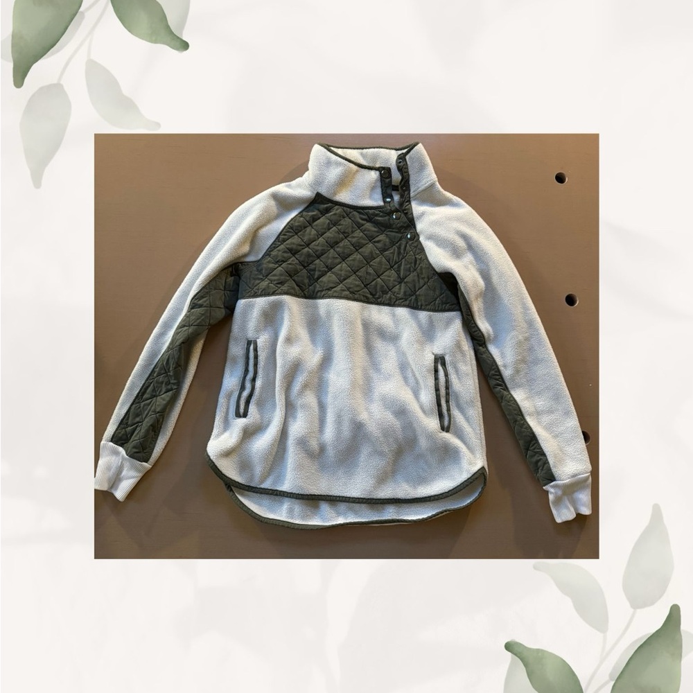 Abercrombie Sweater